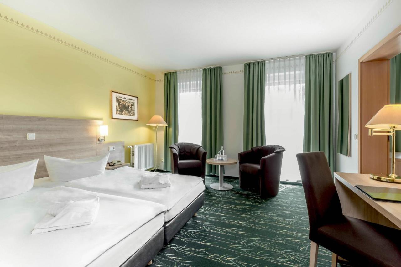 Sonnenhotel Feldberg Am See Mit Schwimmbad, Sauna Und Dampfbad 펠트베르크 외부 사진