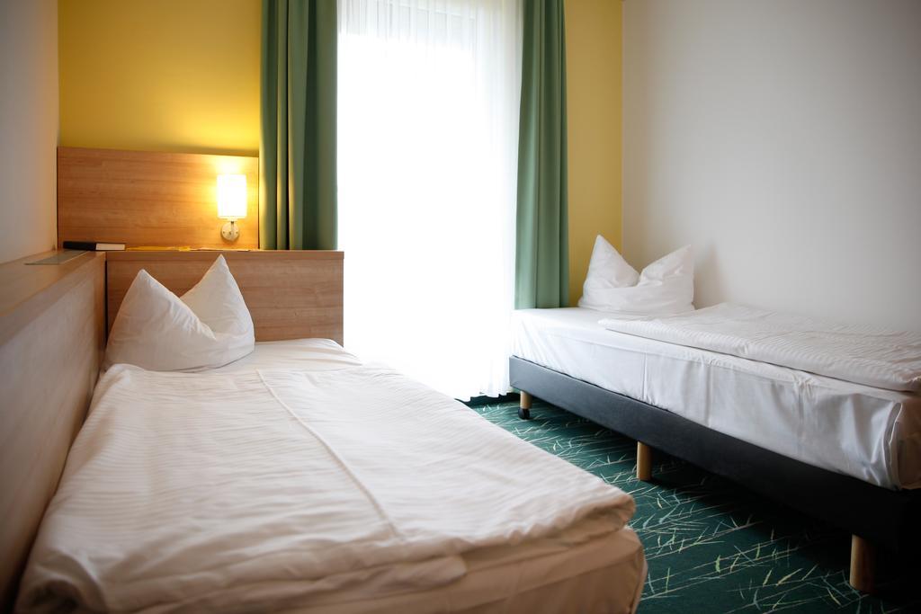 Sonnenhotel Feldberg Am See Mit Schwimmbad, Sauna Und Dampfbad 펠트베르크 객실 사진