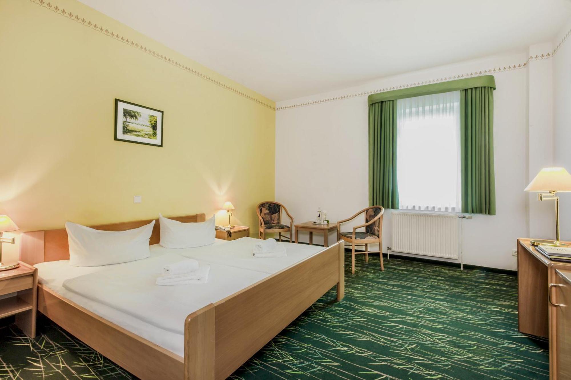 Sonnenhotel Feldberg Am See Mit Schwimmbad, Sauna Und Dampfbad 펠트베르크 외부 사진