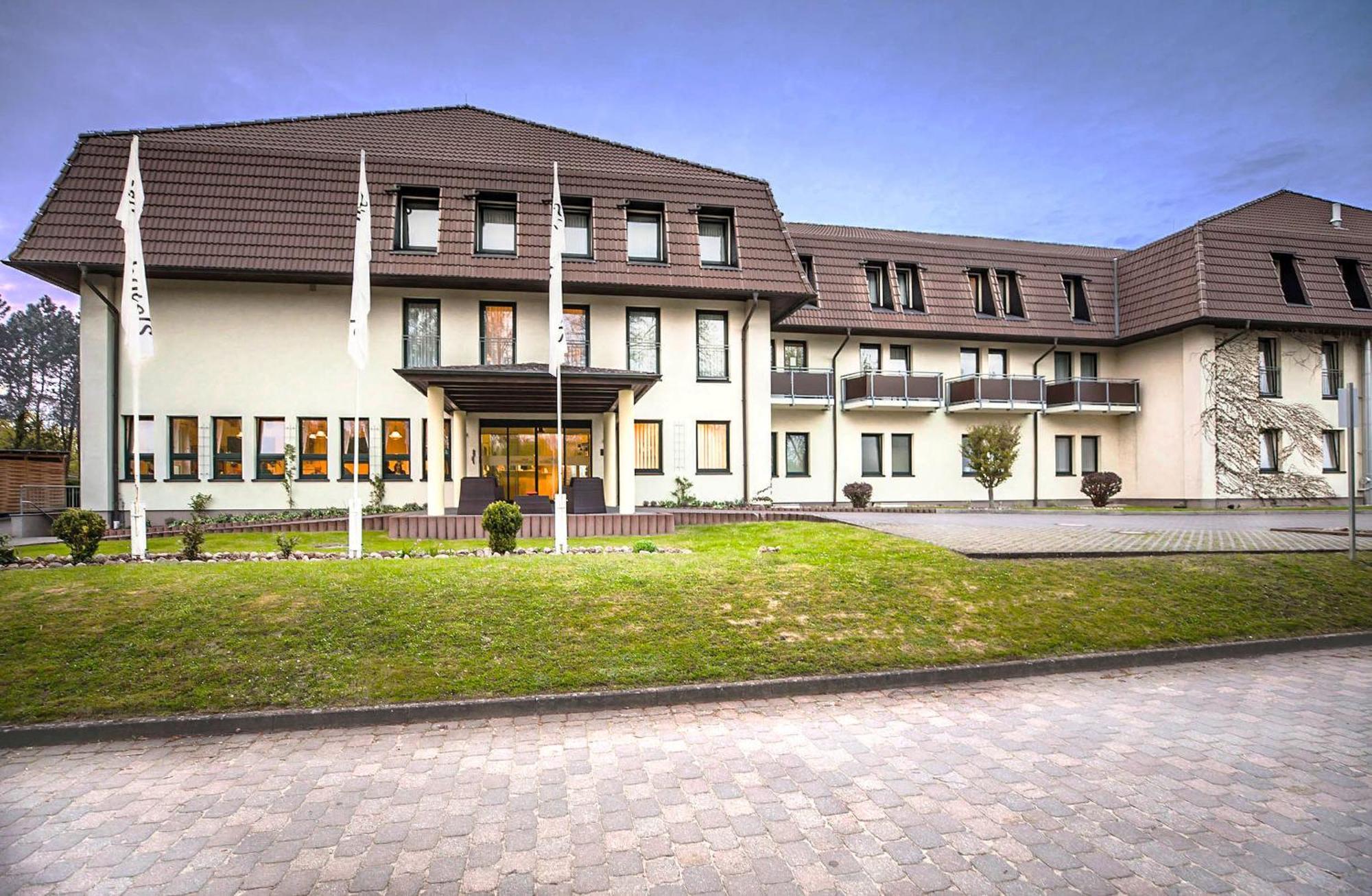 Sonnenhotel Feldberg Am See Mit Schwimmbad, Sauna Und Dampfbad 펠트베르크 외부 사진