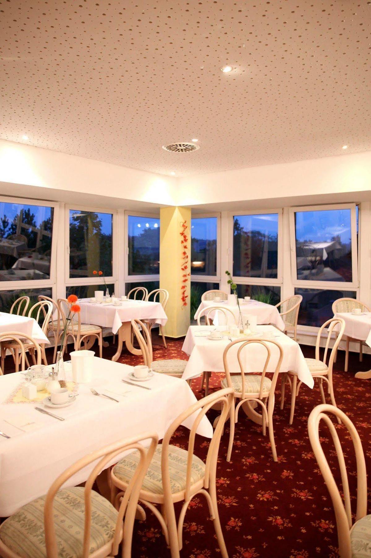 Sonnenhotel Feldberg Am See Mit Schwimmbad, Sauna Und Dampfbad 펠트베르크 외부 사진